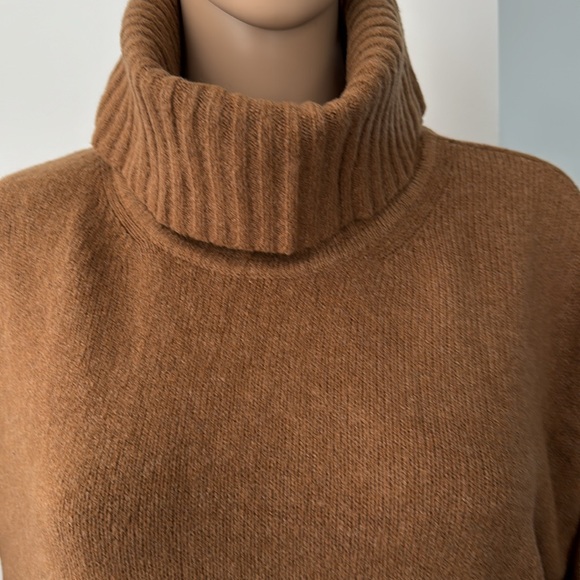 NWT Gap Turtleneck Sweater Dress - Picture 3 of 8